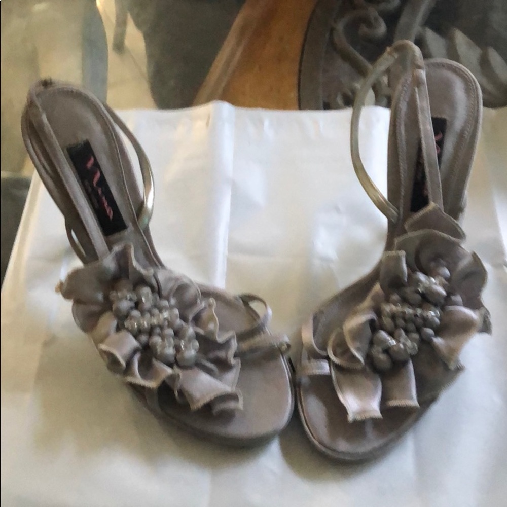Silver Mia Event Heels Size 7